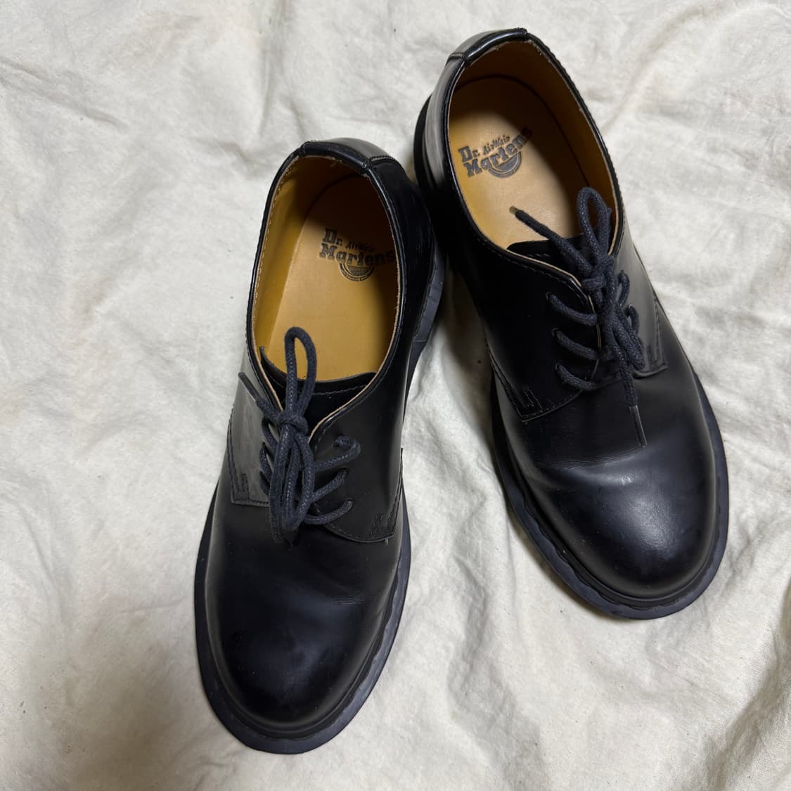 닥터마틴 1461 블랙 무광 아모리 상품이미지1