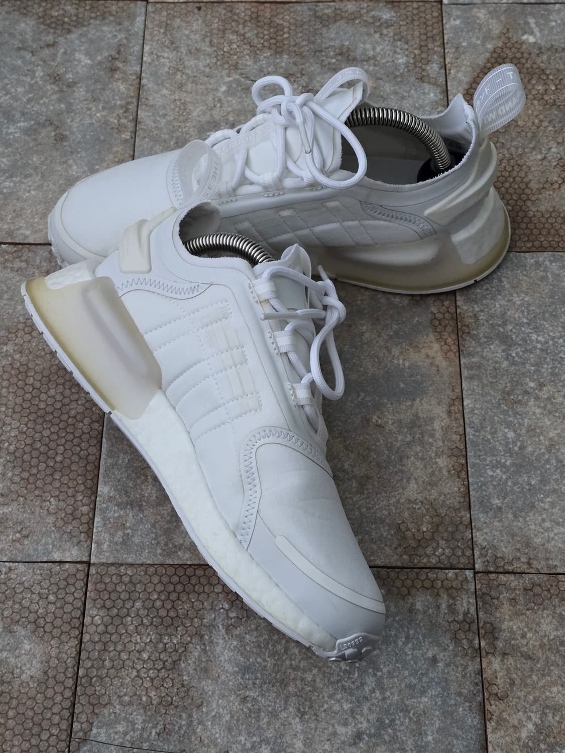 (235)아디다스 nmd v3 화이트 상품이미지4