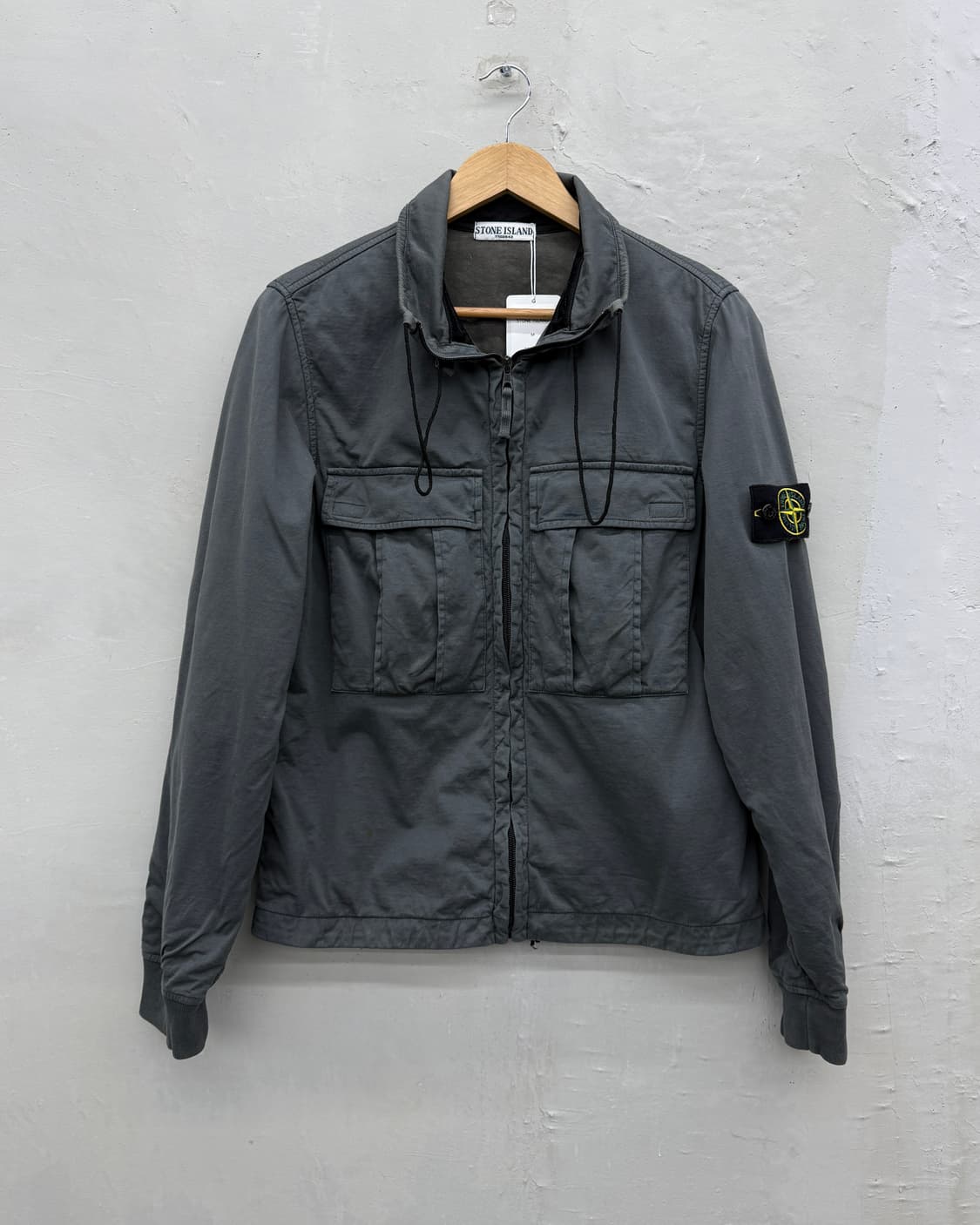  Stone Island 멀티포켓 코튼 집업 상품이미지1