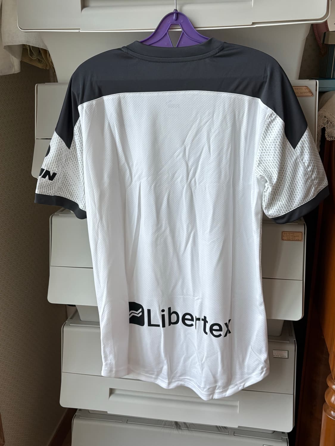 19-20 VALENCIA TRAINING TOP 이강인 유니폼 상품이미지2