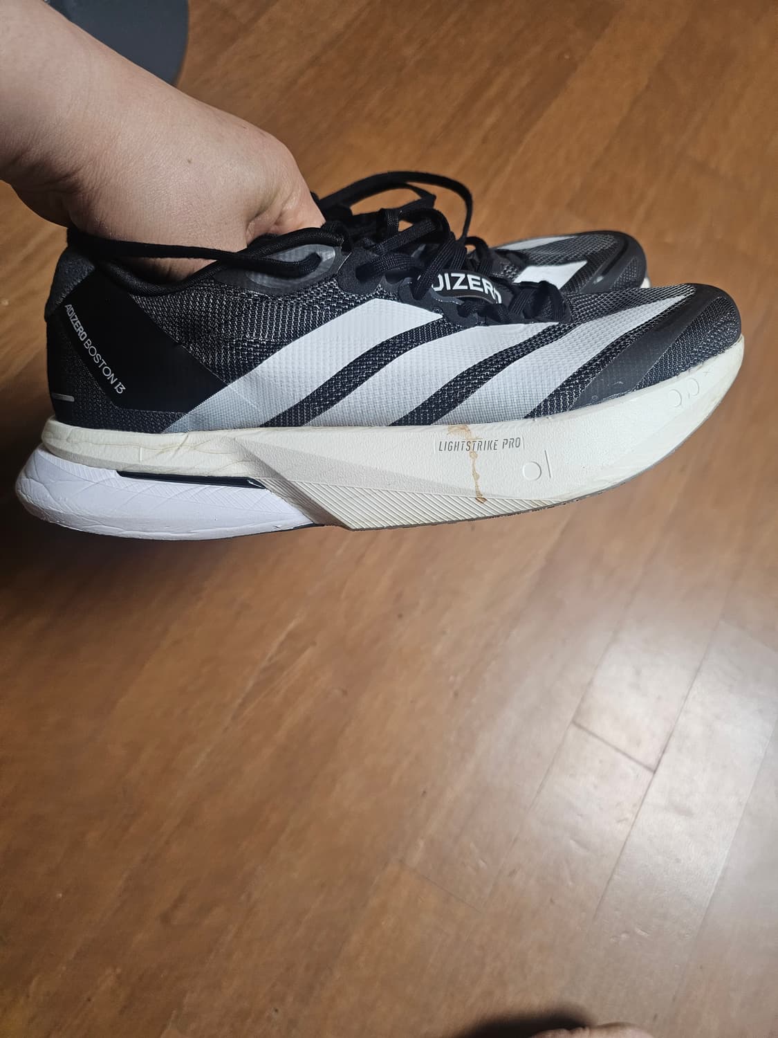 아디다스 아디제로 보스턴13 검흰 사이즈 265 상품이미지4