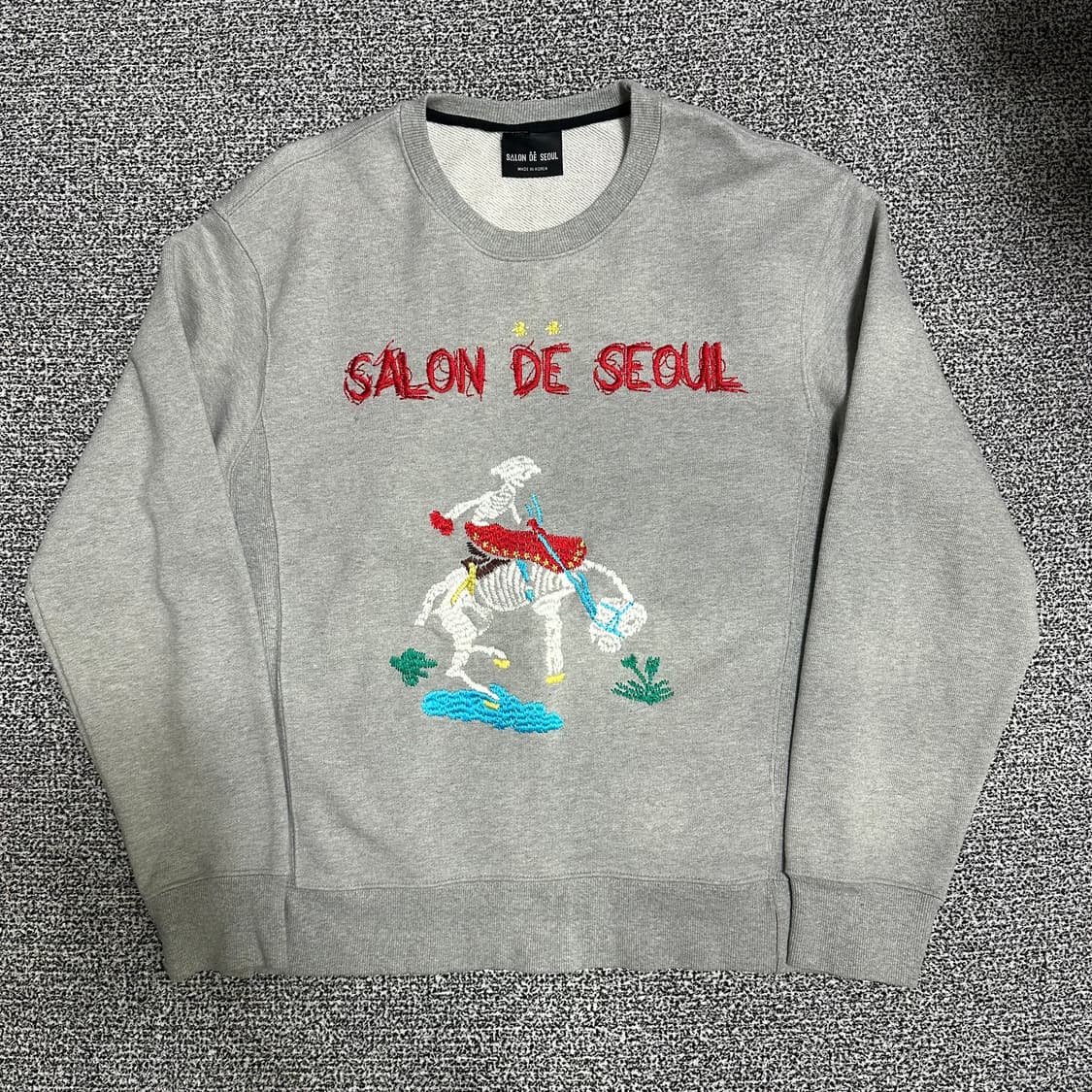 (L추천) 살롱드서울 자수 맨투맨 상품이미지1