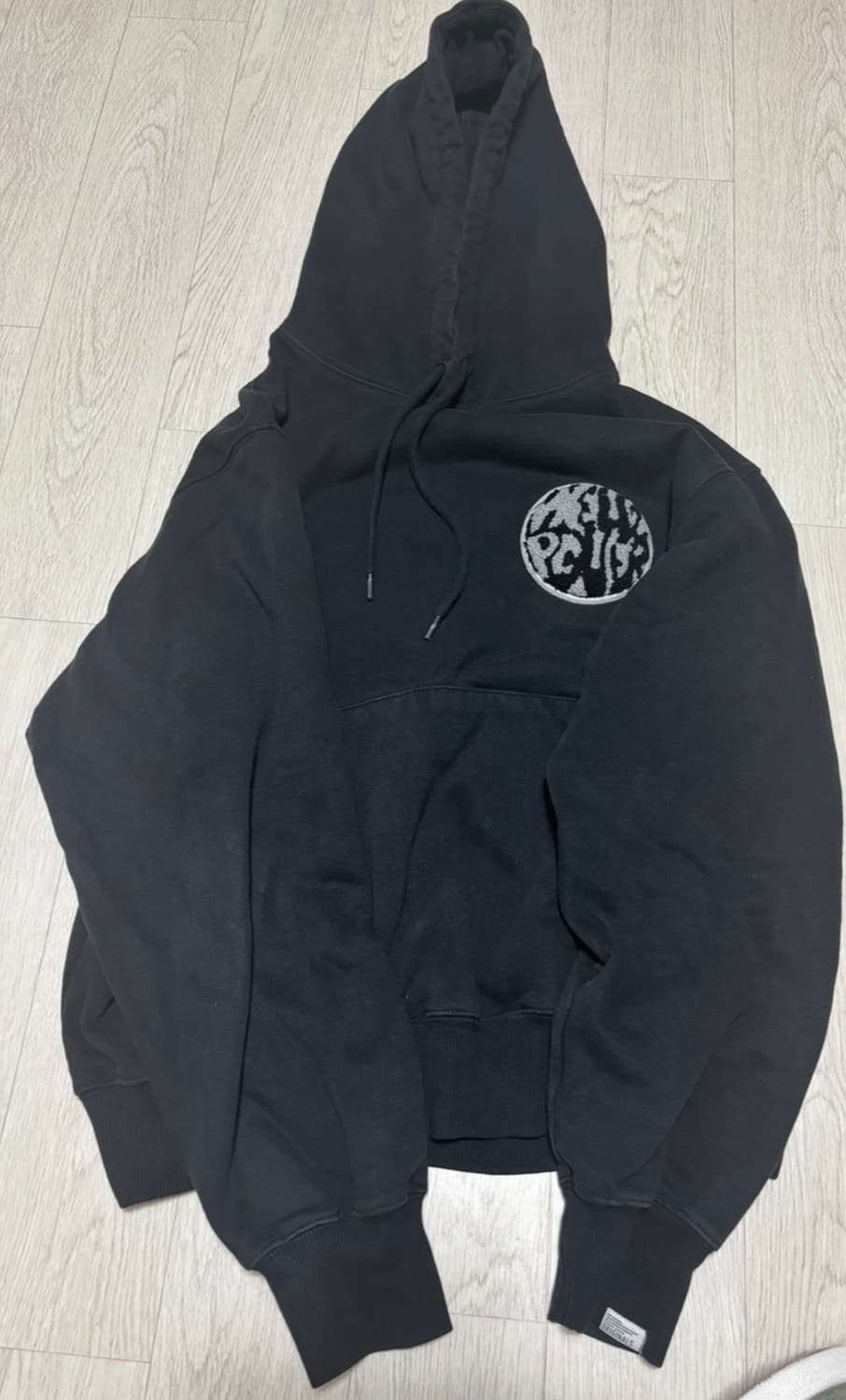 디네뎃 후드티 상품이미지1