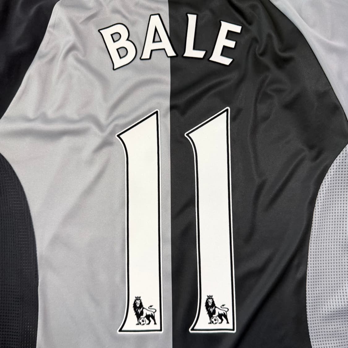 12-13 토트넘 써드 베일 유니폼 상품이미지2