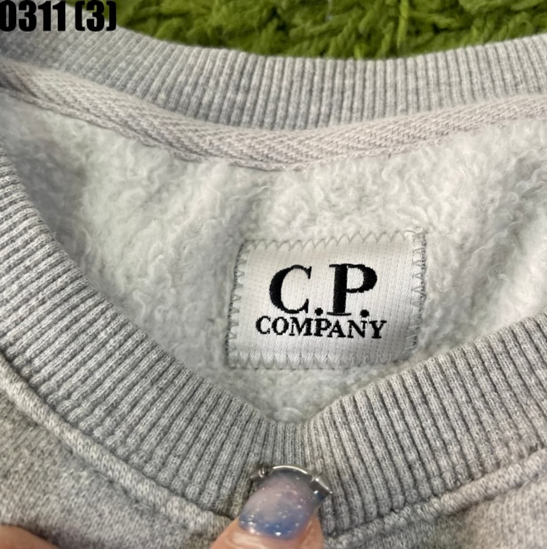 CP컴퍼니 맨투맨 상품이미지3