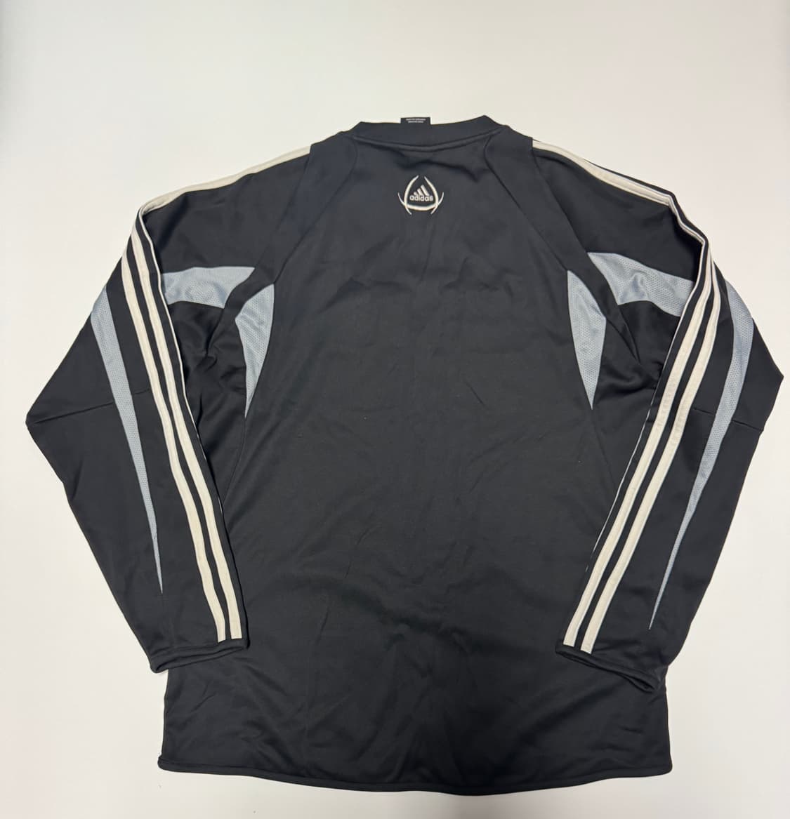 아디다스 올드스쿨 레알마드리드 기모 스웨트 탑 L 상품이미지2