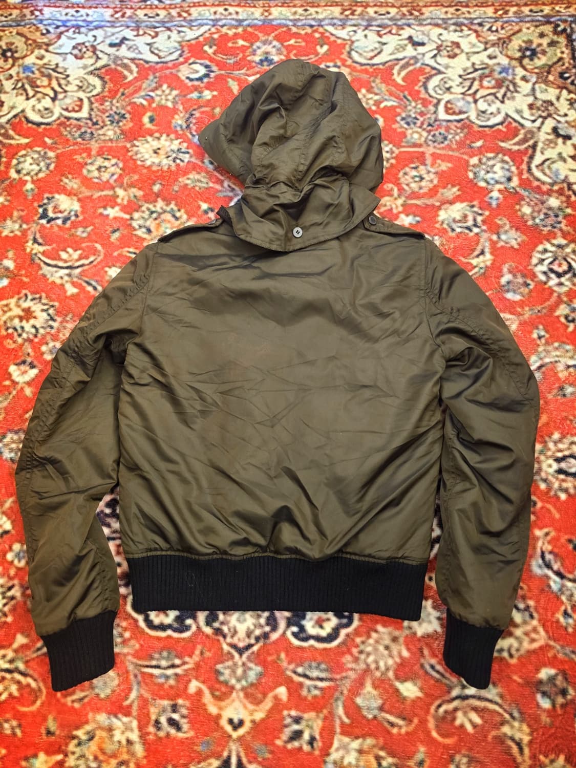 BCBGMAXAZRIA 비씨비지막스아지리아 MA-1 봄버 재킷 상품이미지2