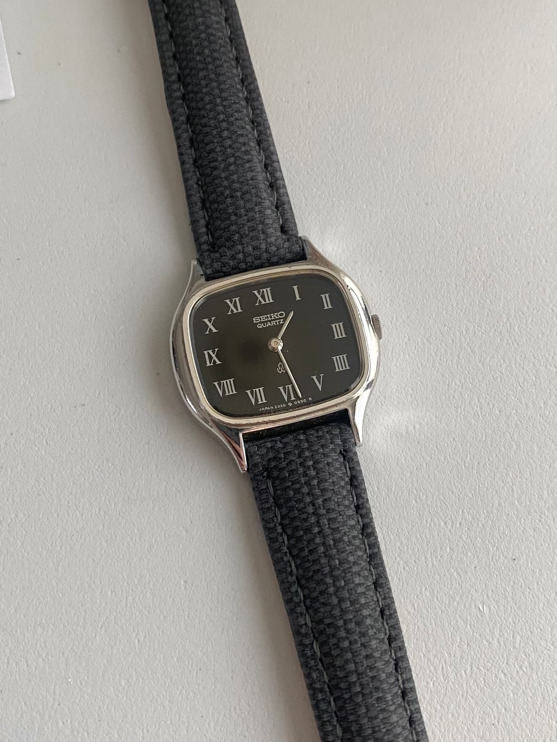 Seiko 세이코 쿼츠 블랙 로만 다이얼 클래식 쿼츠 상품이미지2