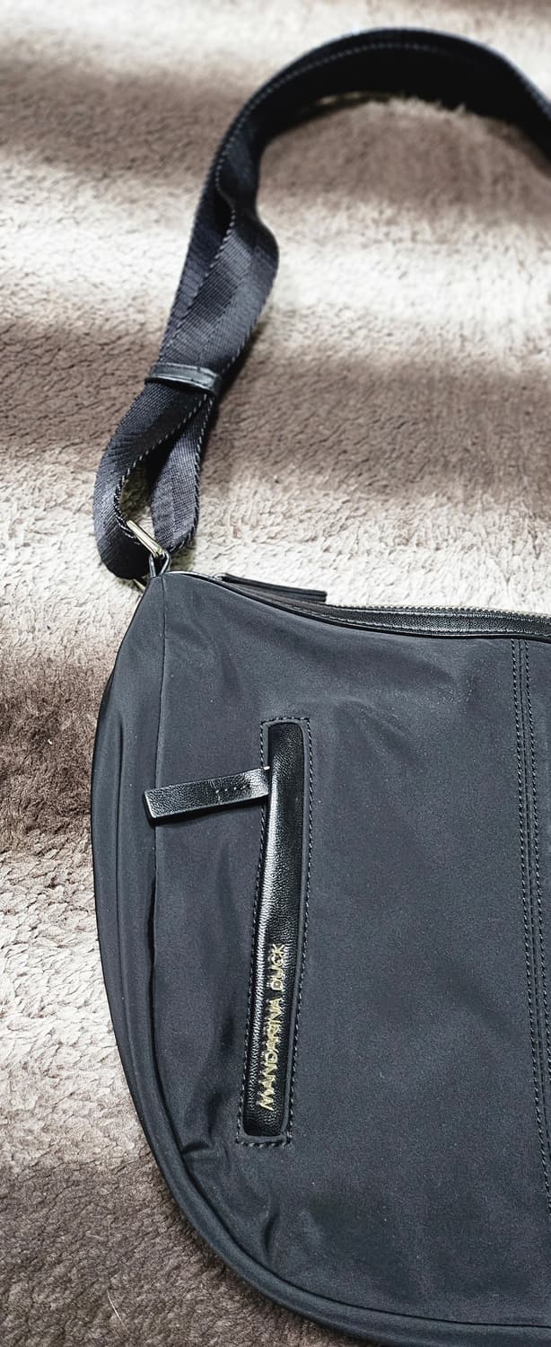 만다리나덕 크로스백 상품이미지3