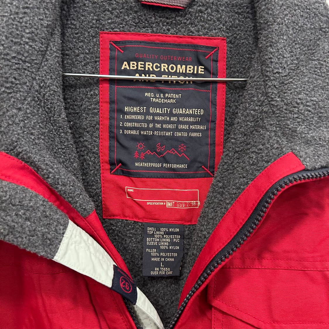 아베크롬비 앤 피치 오버핏 배색 나일론 자켓 상품이미지3