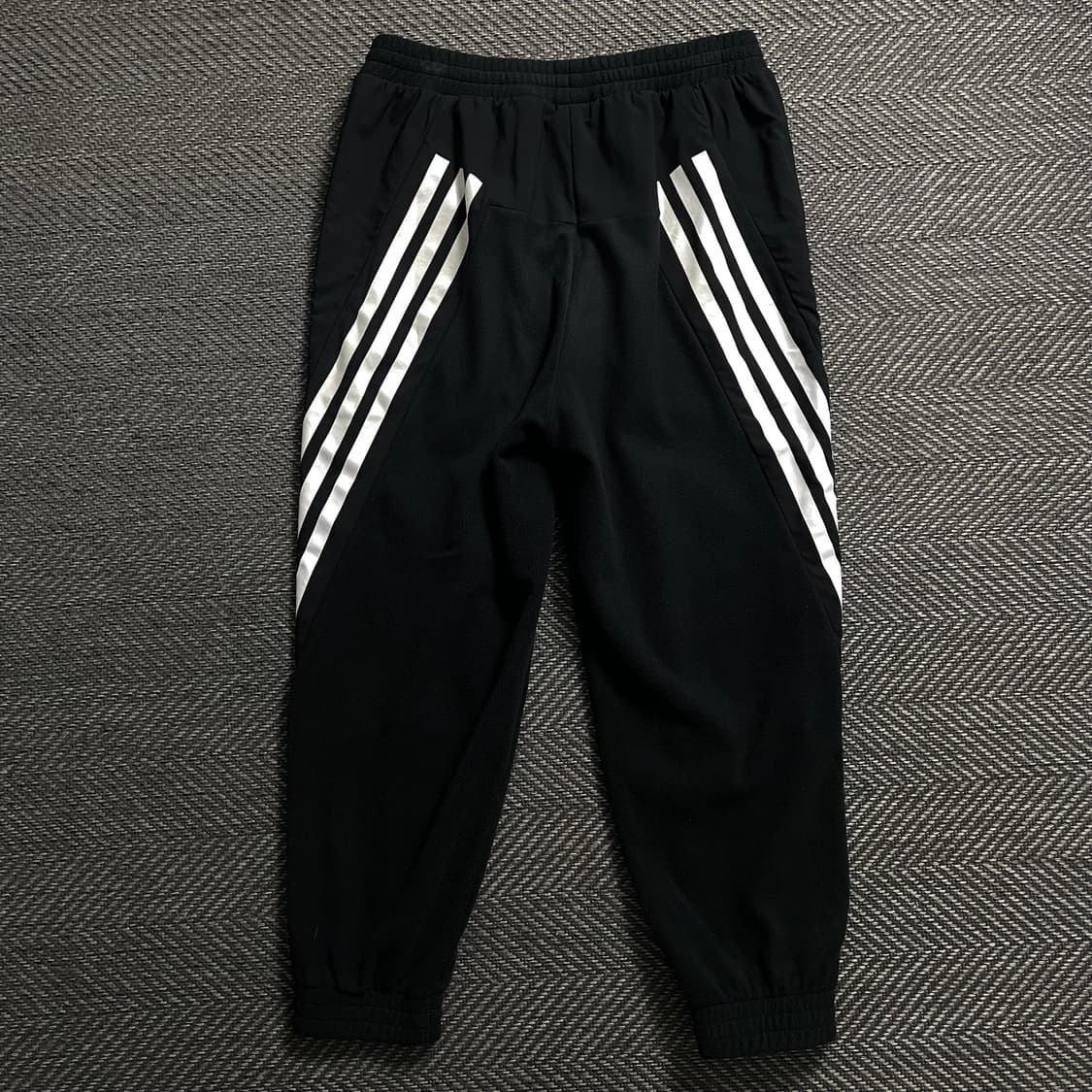 아디다스 신형 배색 디테일 플리스 팬츠o 4762 상품이미지4