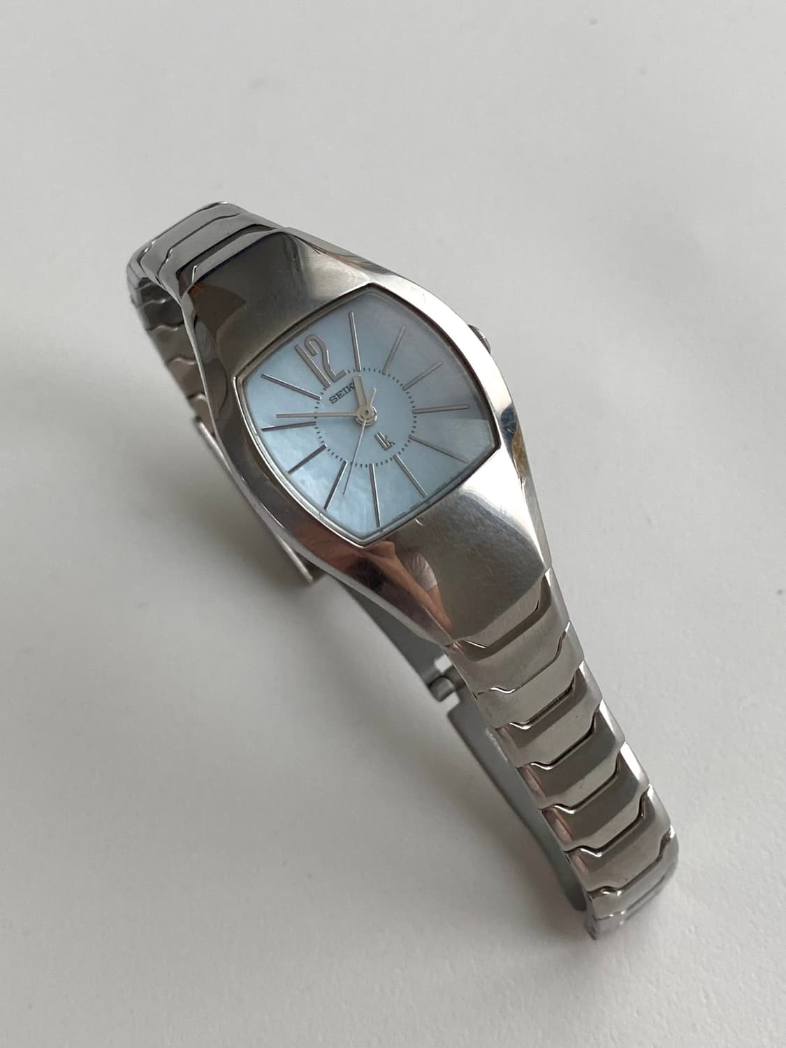 Seiko 세이코 쉘 실버 사파이어 레이디스 상품이미지1