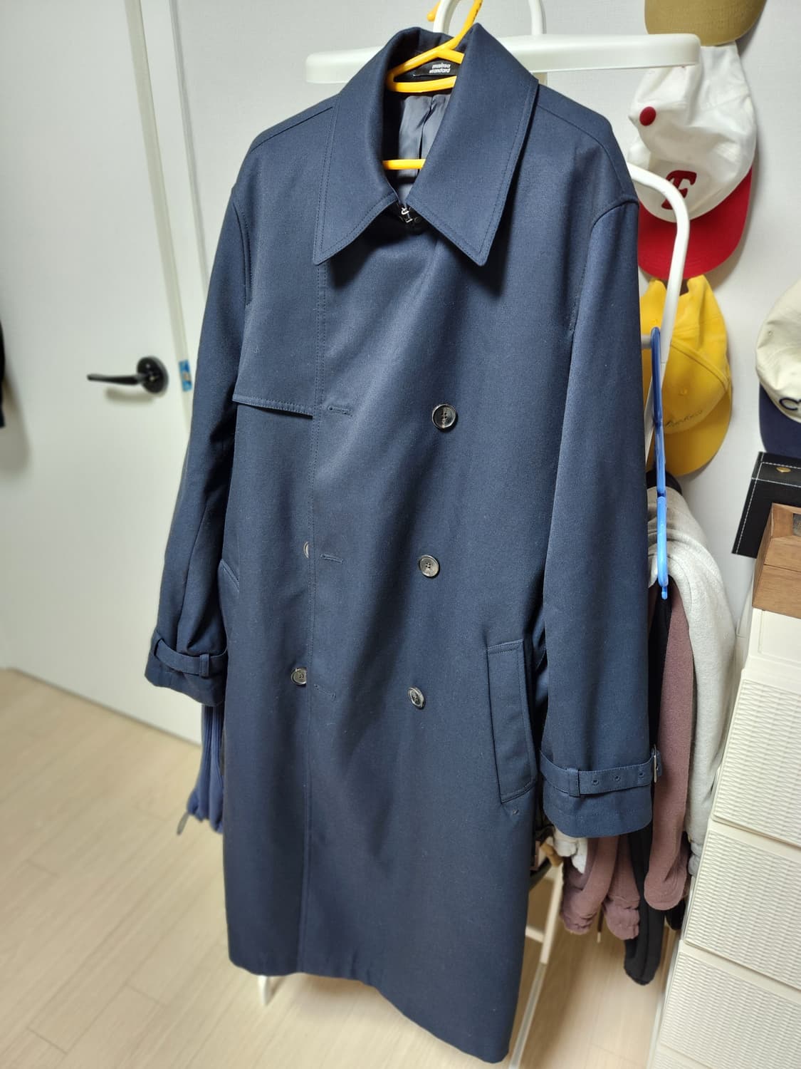 무신사스탠다드 트렌치코트 상품이미지1