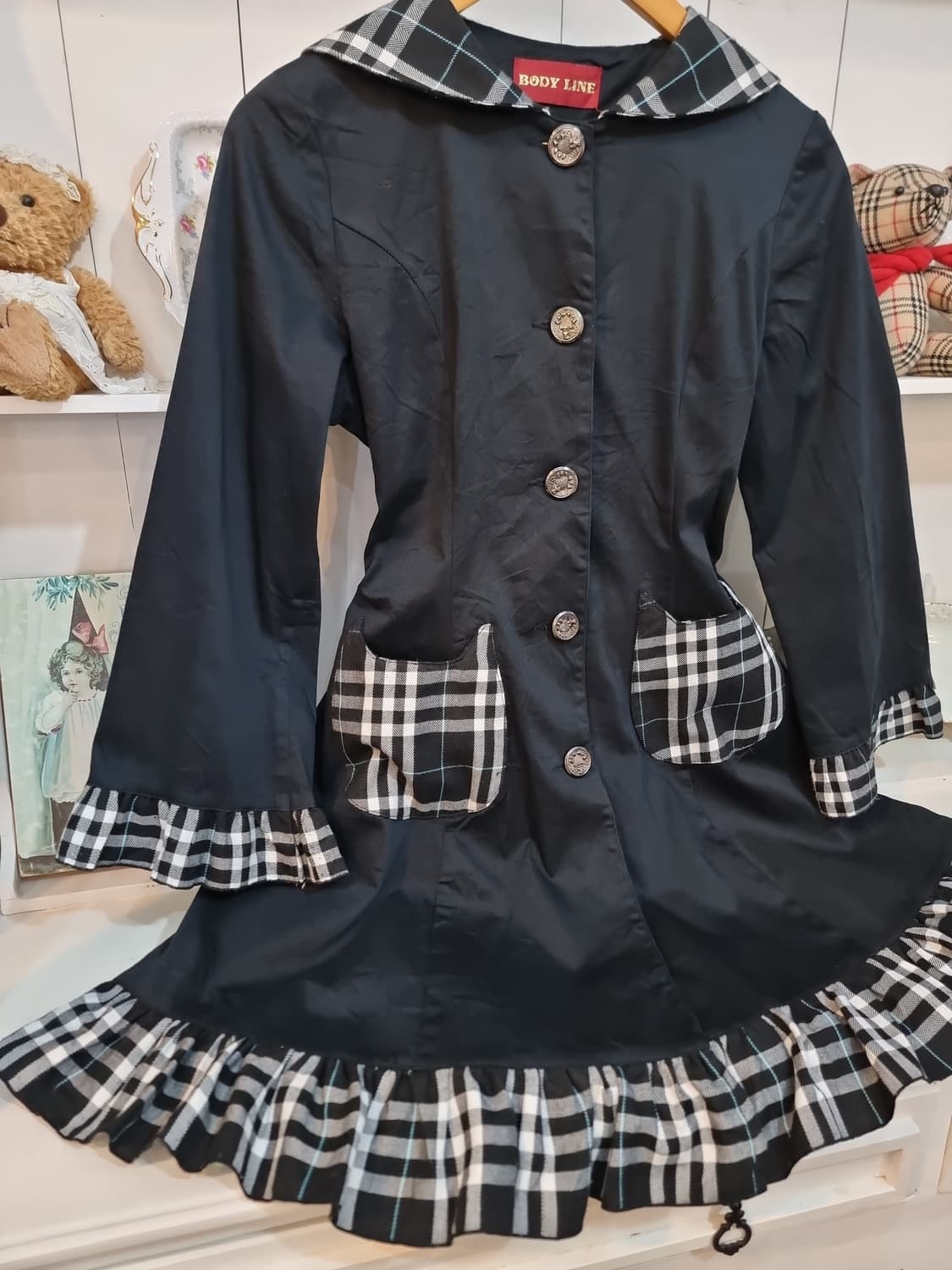 바디라인 체크 프릴 블랙 원피스 상품이미지3