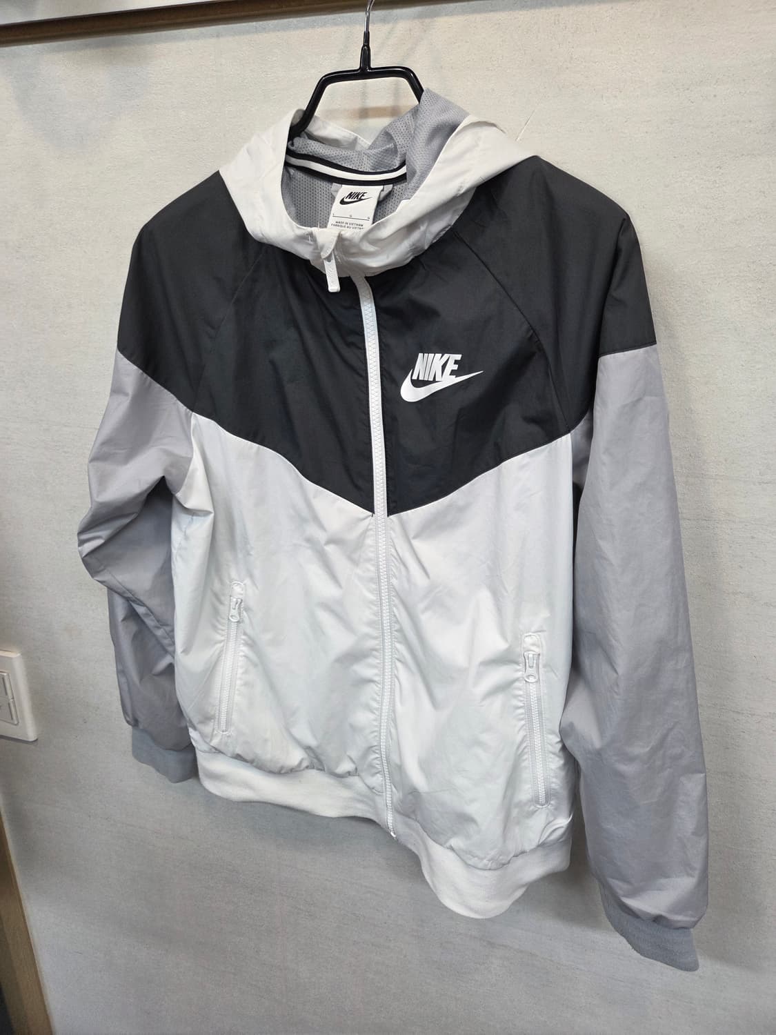 나이키 키즈 주니어 윈드러너 바람막이 후드자켓 75 여성 xs 상품이미지5