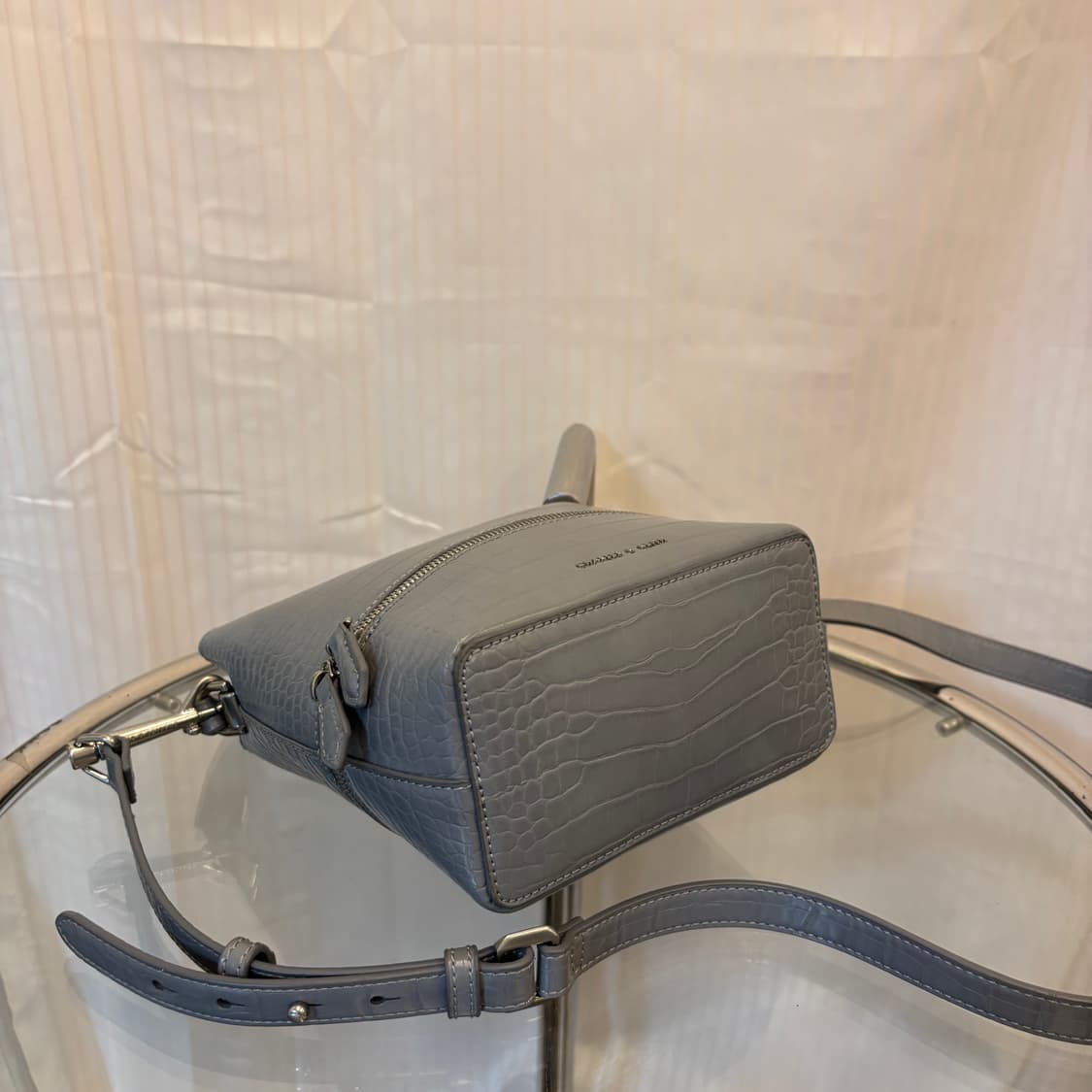 정품 찰스앤키스 버킷 투웨이 토트백     상품이미지9