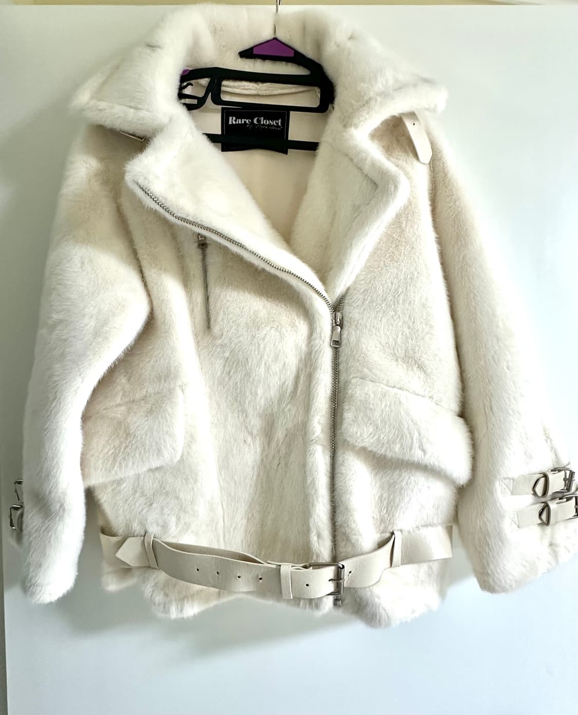 레어클로젯 Rare Closet 흰색 퍼 자켓 무스탕 상품이미지1