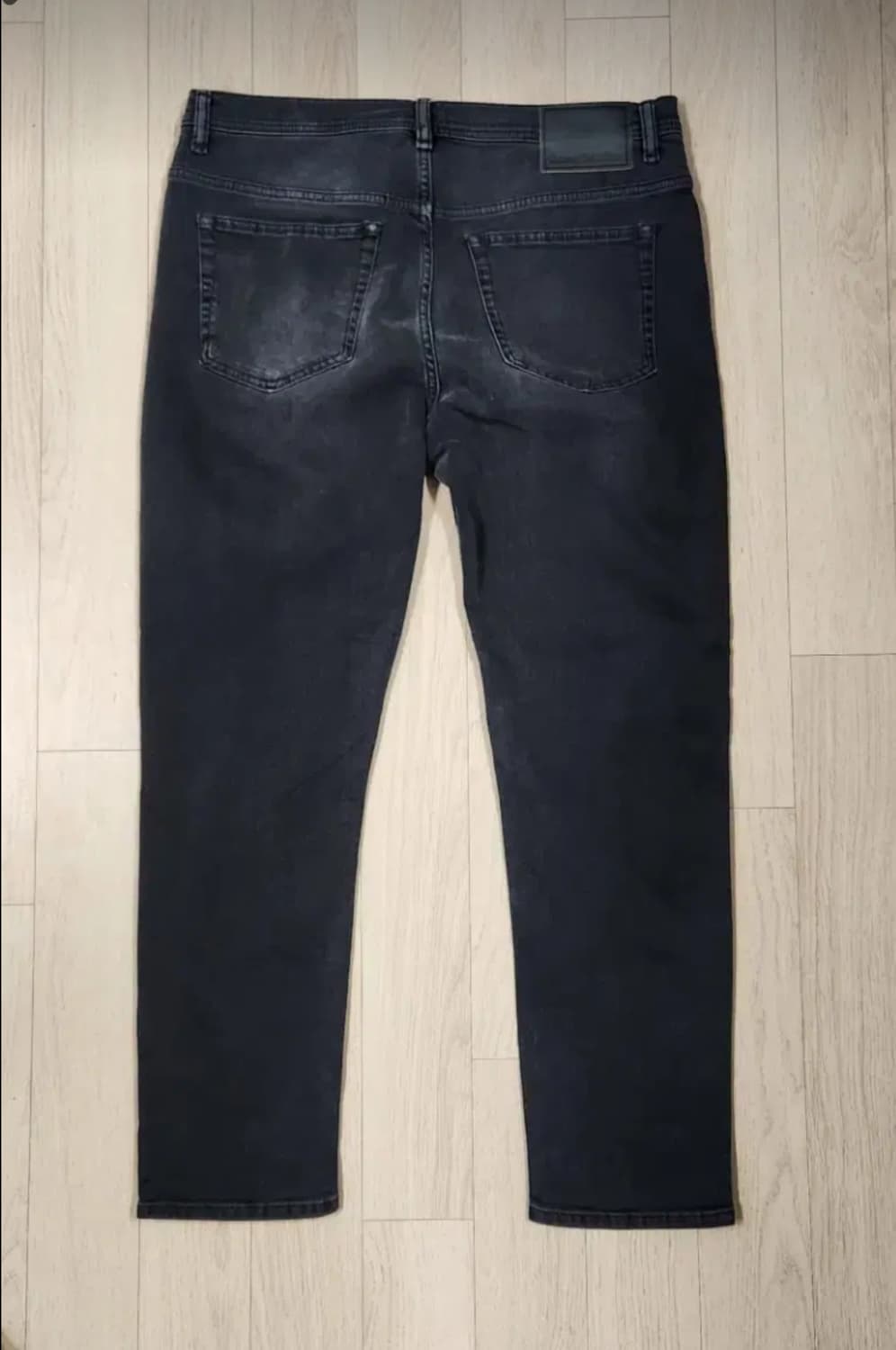 아크네스튜디오 슬림핏 데님 팬츠 유즈드블랙 33-34 23SS 상품이미지4