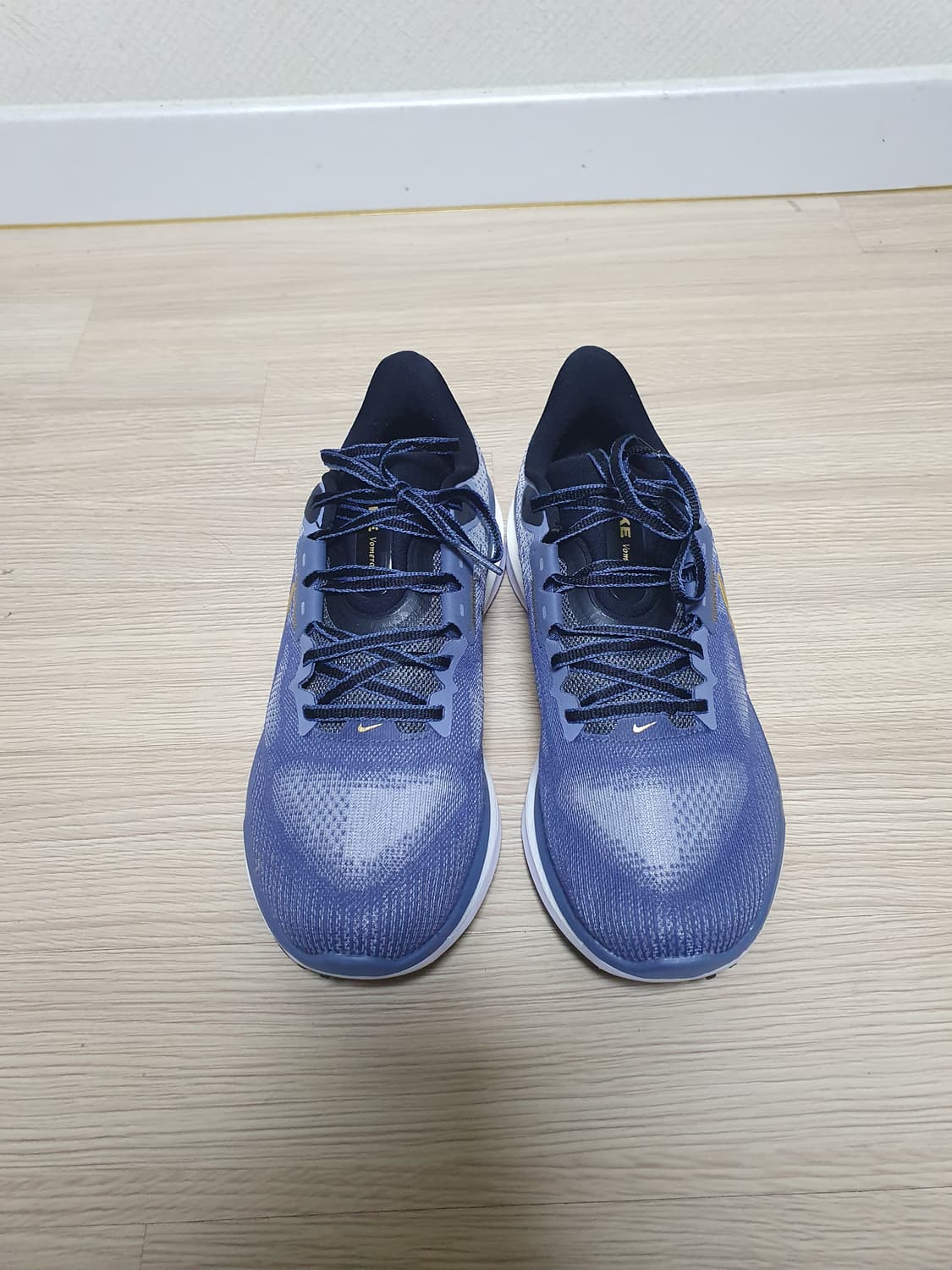 나이키 줌 보메로 17 러닝화 250 상품이미지3