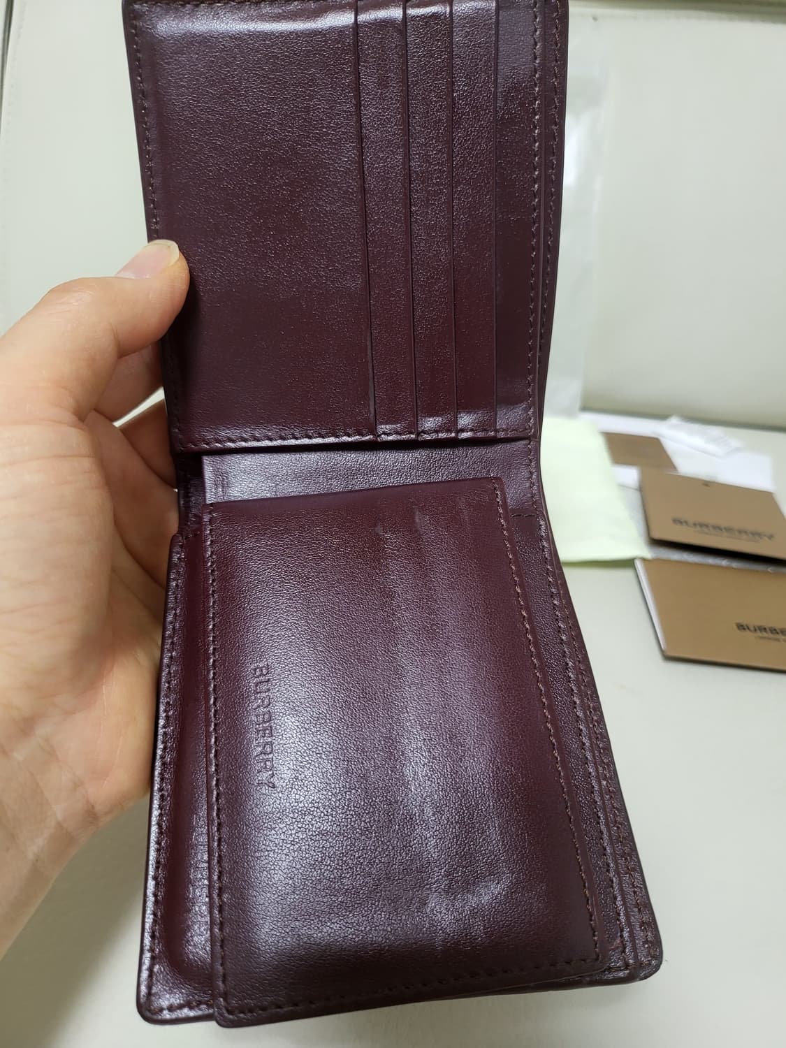 버버리 반지갑 정품  상품이미지7