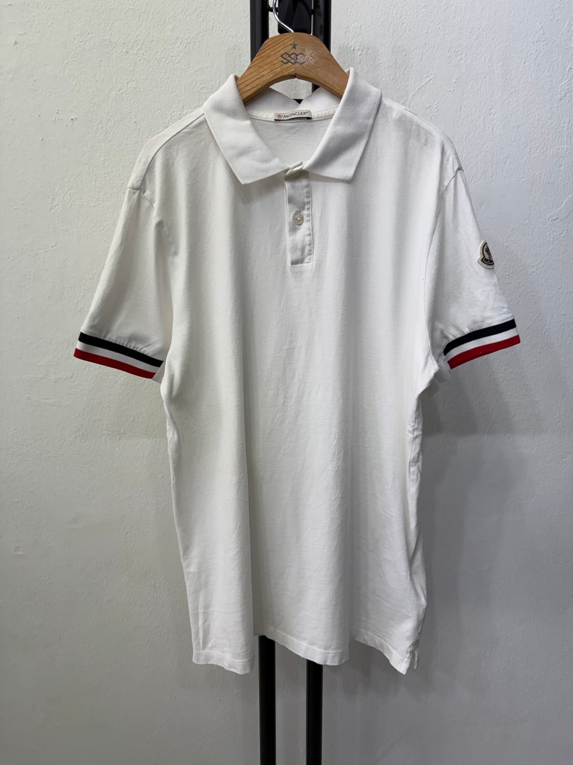 정품) 몽클레어 남성 화이트 삼선 폴로 PK 반팔티 M 상품이미지1