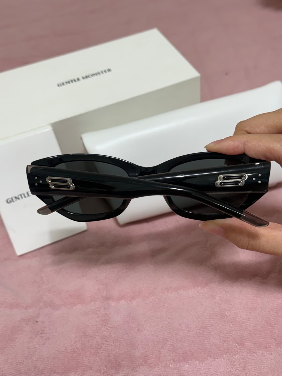 젠틀몬스터 선글라스 벤벤 01 상품이미지3