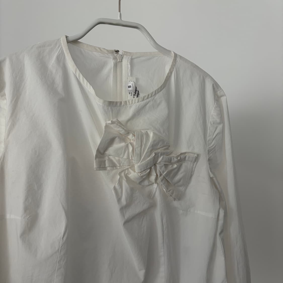 Ribbon Motif Blouse 상품이미지3