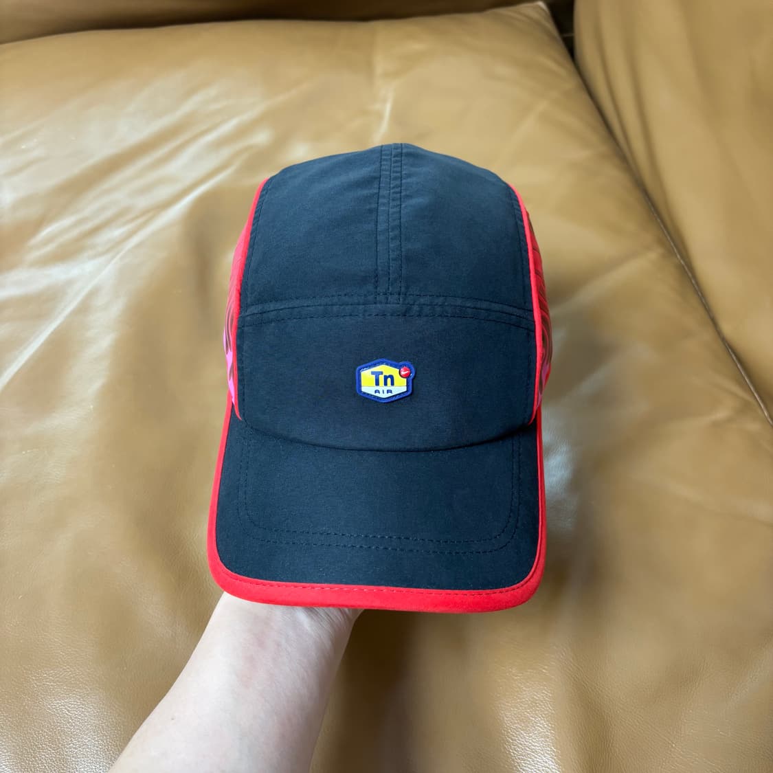 슈프림 나이키 에어맥스 러닝 캠프캡 모자 상품이미지2