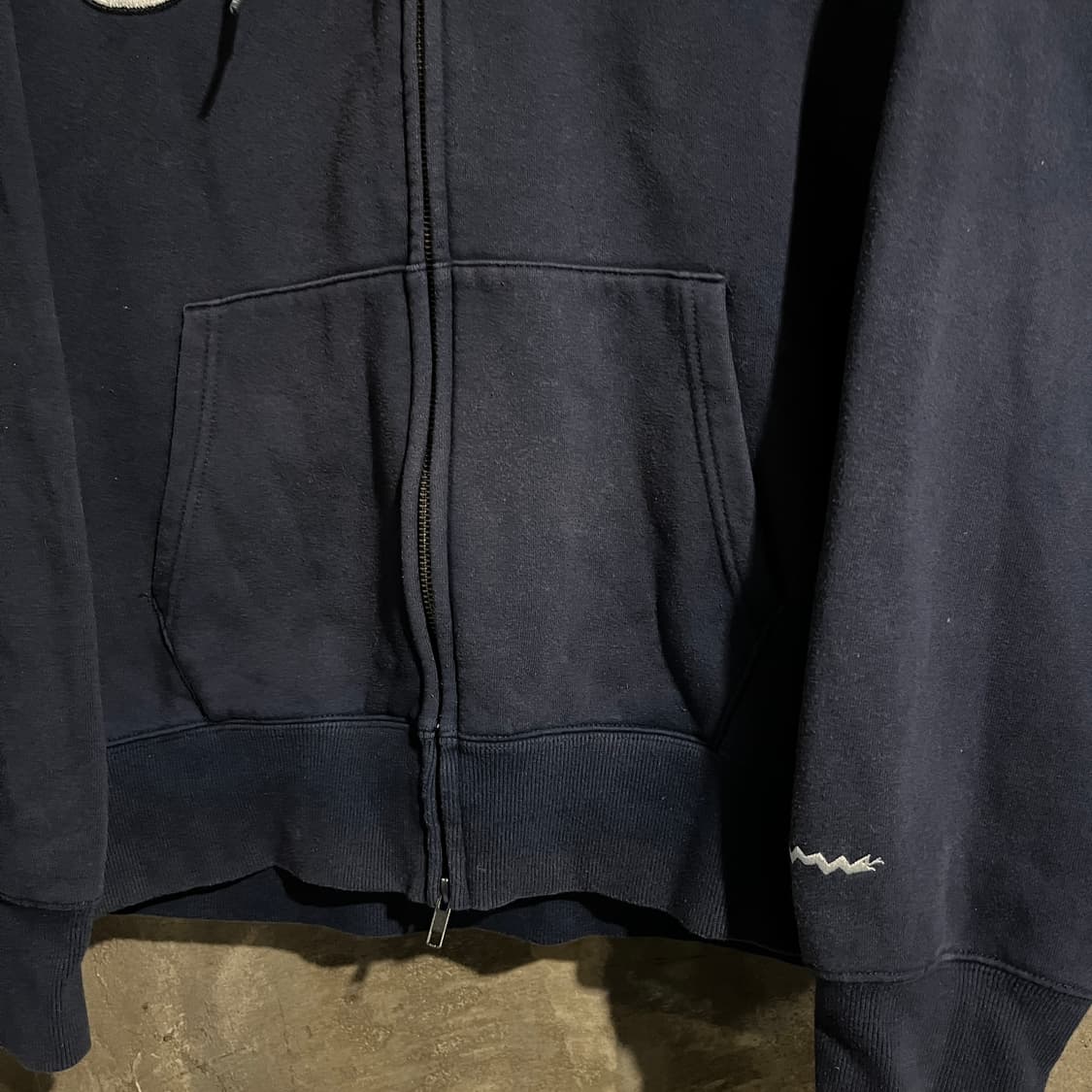 예쓰아이씨 후드집업 상품이미지3