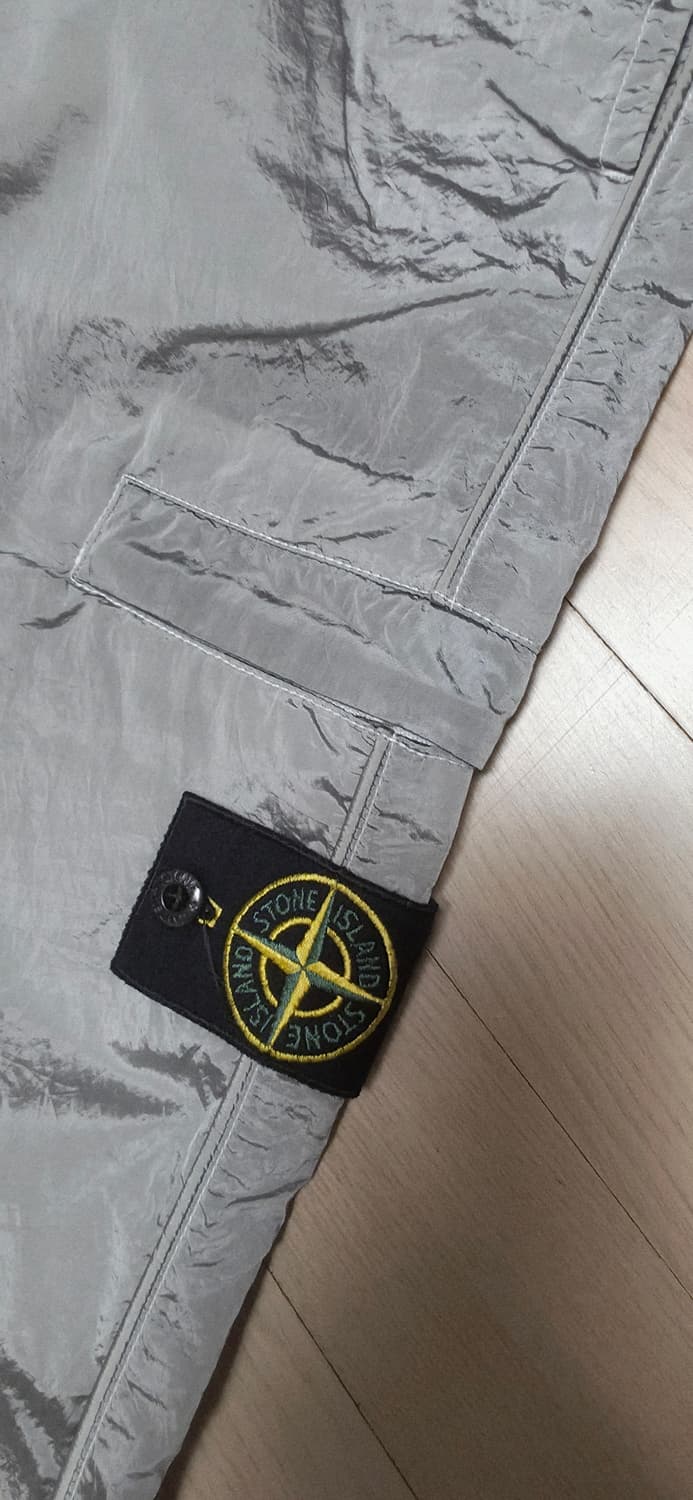스톤아일랜드 나일론 메탈 조거 팬츠 32 상품이미지3