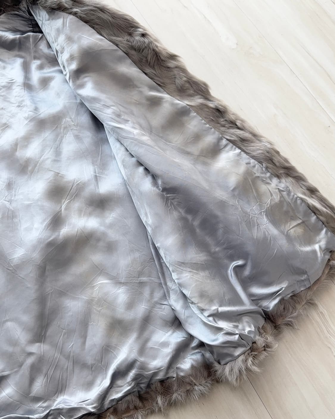 Warm silver fox fur coat 상품이미지9