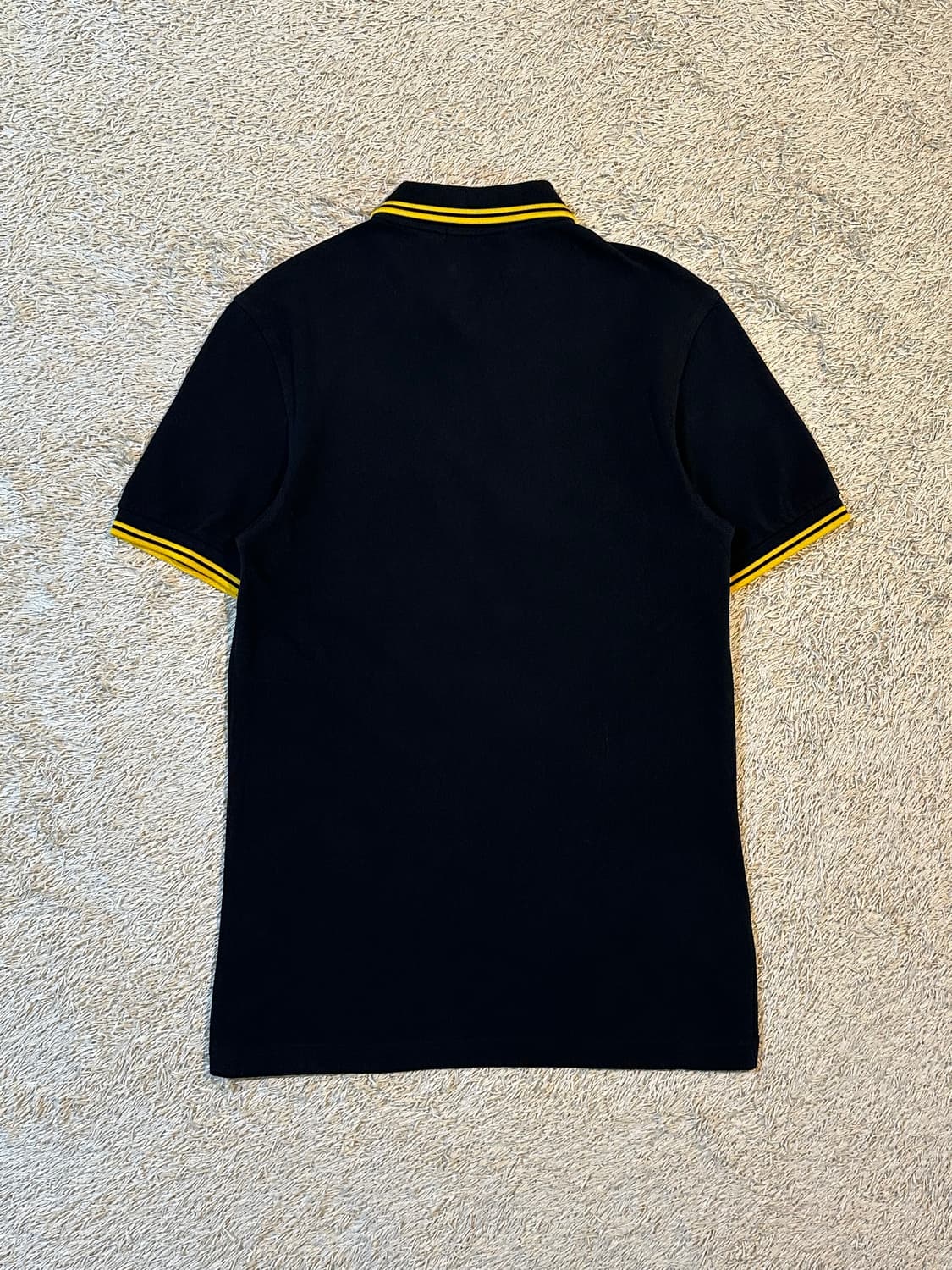 21FW 프레드페리 FREDPERRY 윙트리 PK셔츠 블랙 옐로우 상품이미지3