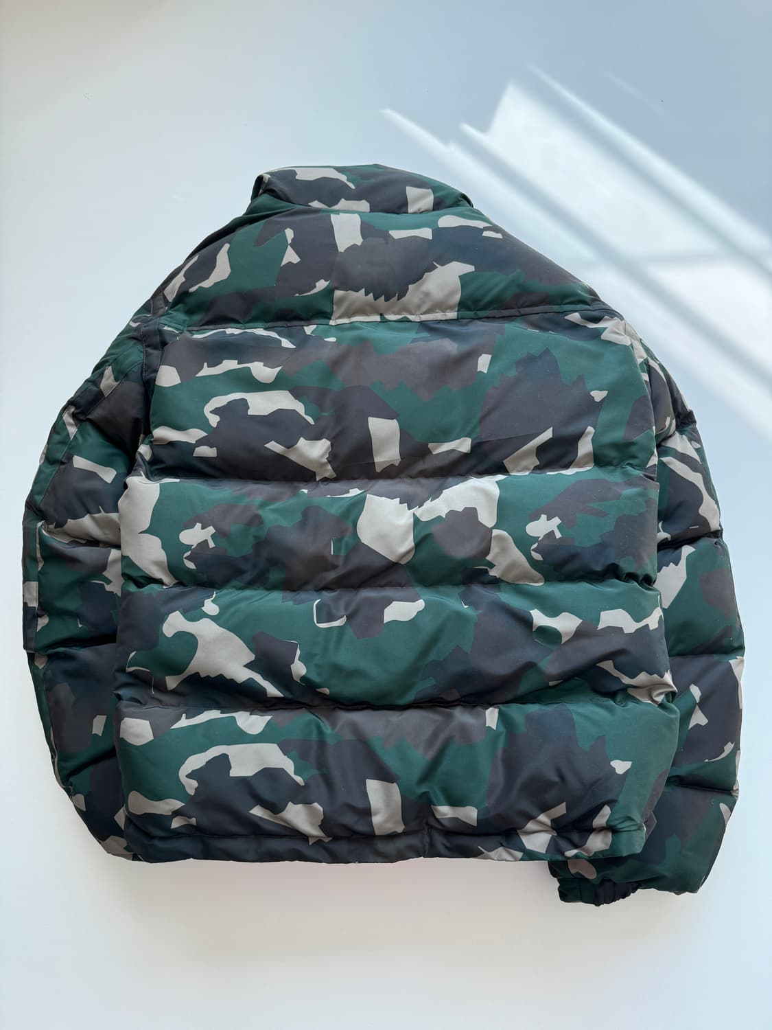 헤론 프레스턴 카모 패턴 구스다운 패딩 점퍼 상품이미지2