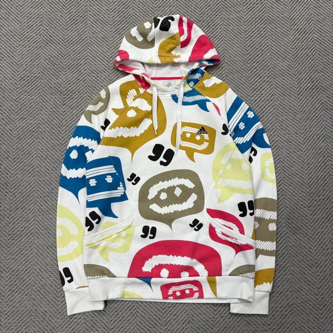 아디다스 그래픽패턴 후드티 v2324 상품이미지1