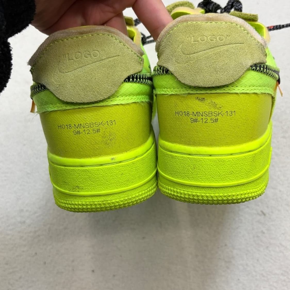 NIKE x OFF WHITE 에어포스 1 로우 볼트 280 상품이미지6