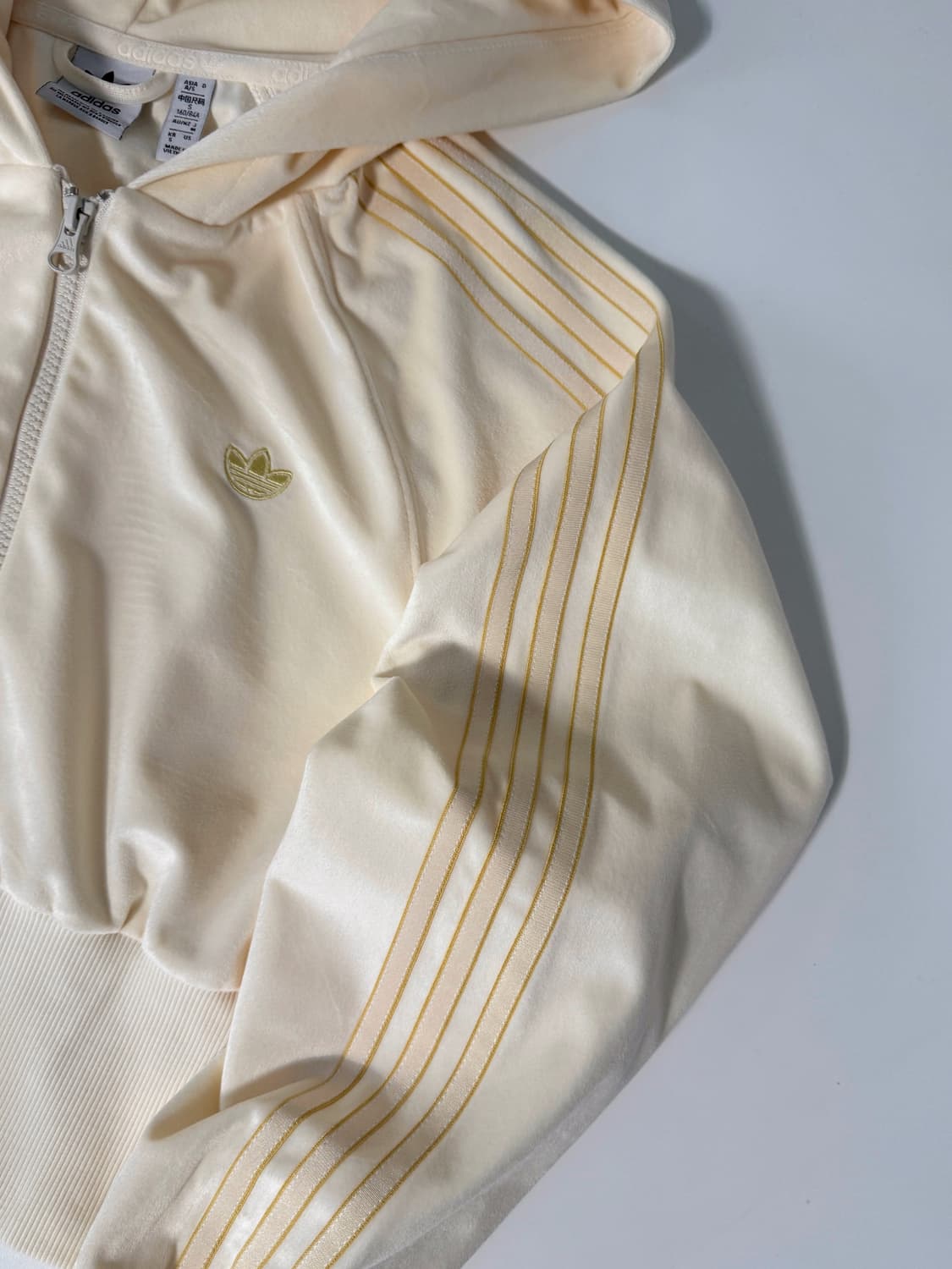 아디다스 오리지널 벨벳 후드 트랙 져지 상품이미지3