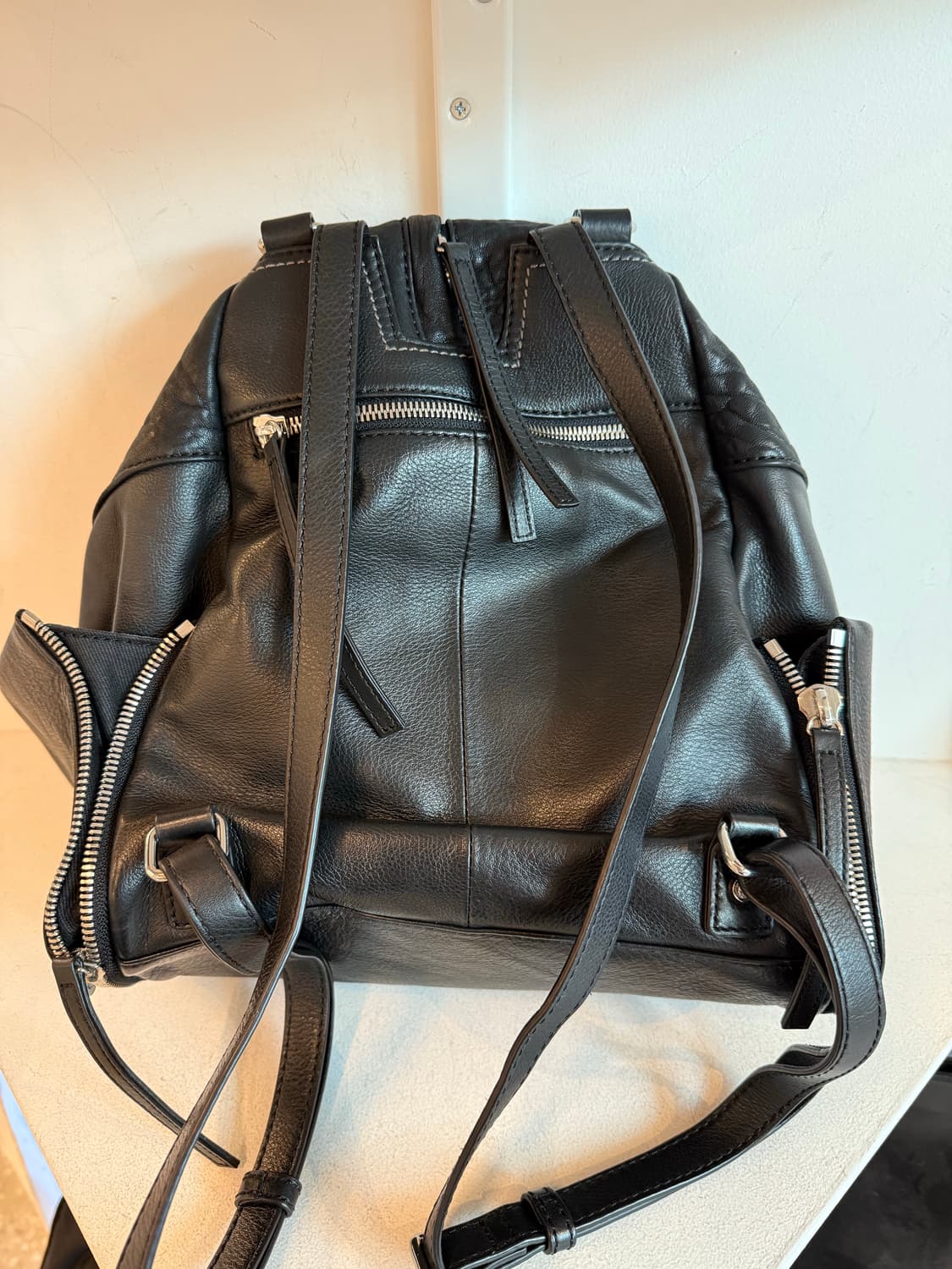 DIESEL Black Leather Backpack 상품이미지3