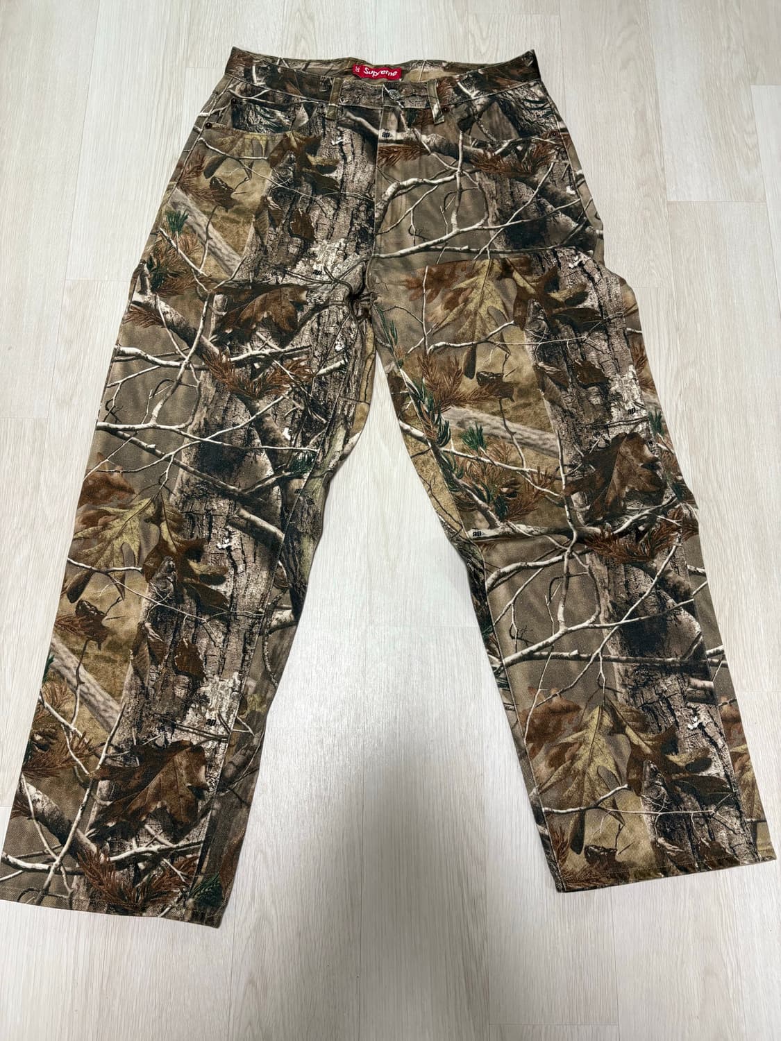 슈프림 리얼트리 배기팬츠 30 1회 착용 상품이미지1