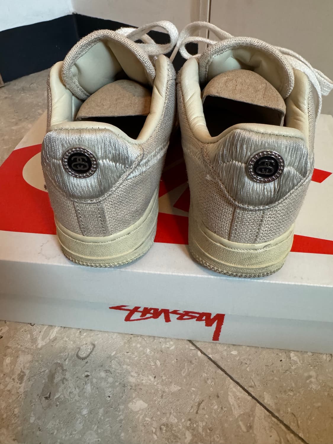 나이키 스투시 콜라보 에어포스1  235 상품이미지2