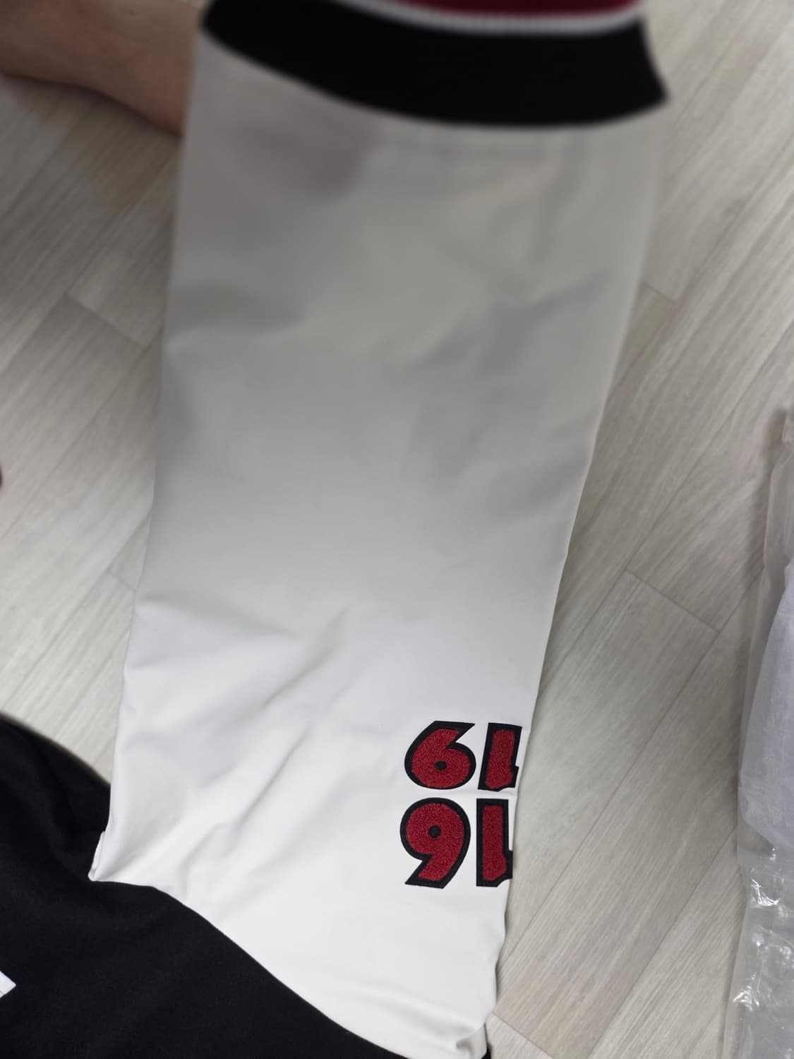 XL) 데님티어스 바시티 저렴히 양도합니다 상품이미지2