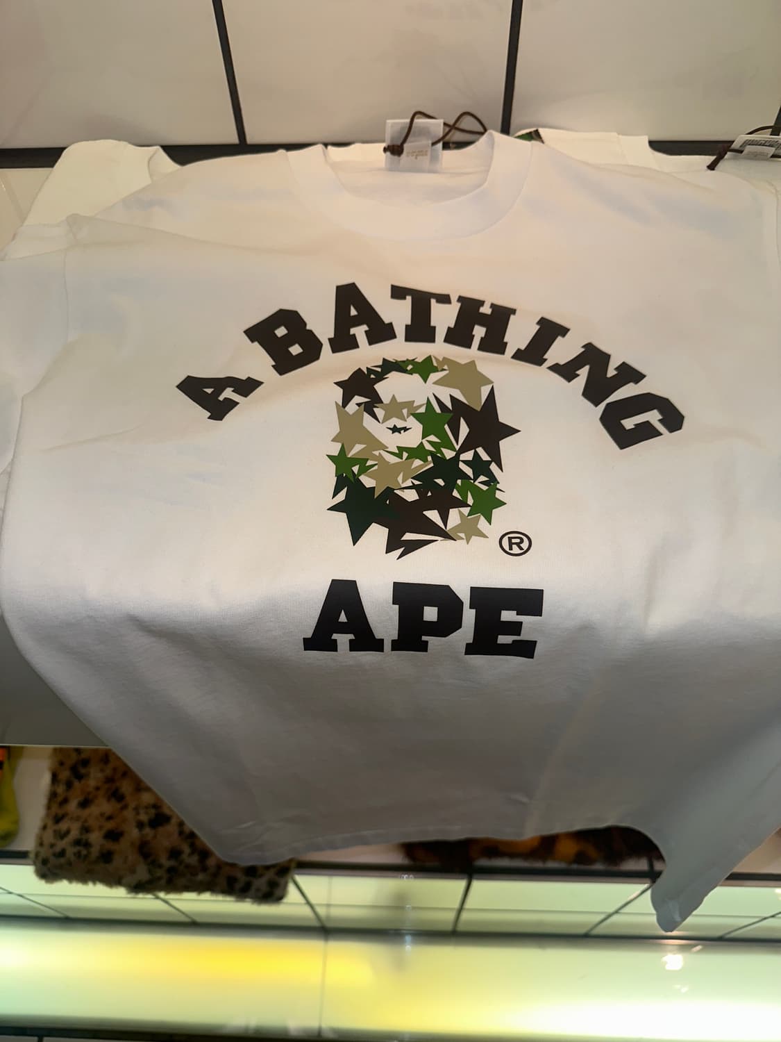 베이프 스타 컬리지 릴렉스드 핏 티셔츠 반팔 화이트  상품이미지2