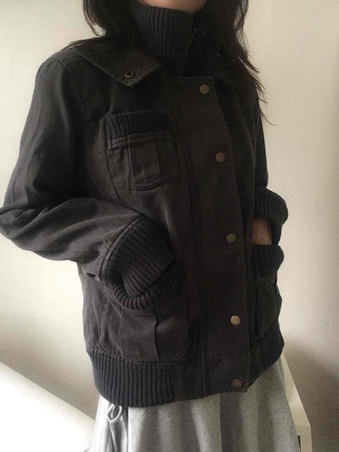 라뮤에 차콜 빈티지 워싱 후드 밴딩 자켓 상품이미지1