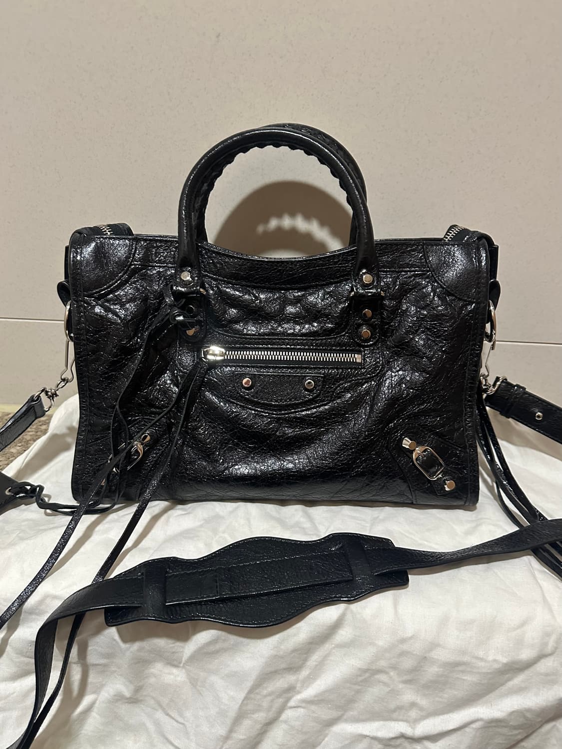 [A+ 정품] 발렌시아가 시티 모터백 스몰 상품이미지5