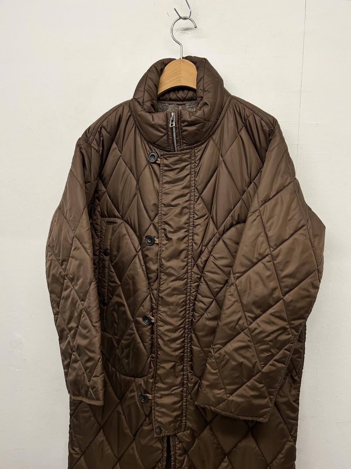 OMNIGOD 옴니갓 다이아 퀼팅 코트 상품이미지2