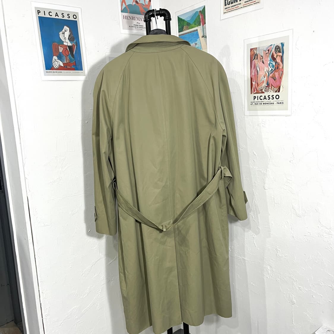 닥스 벨티드 트렌치코트 상품이미지2