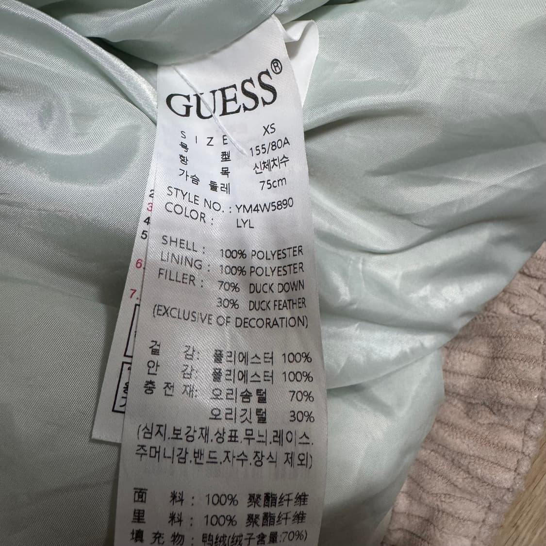 게스 덕다운 코듀로이 봄버패딩 상품이미지6