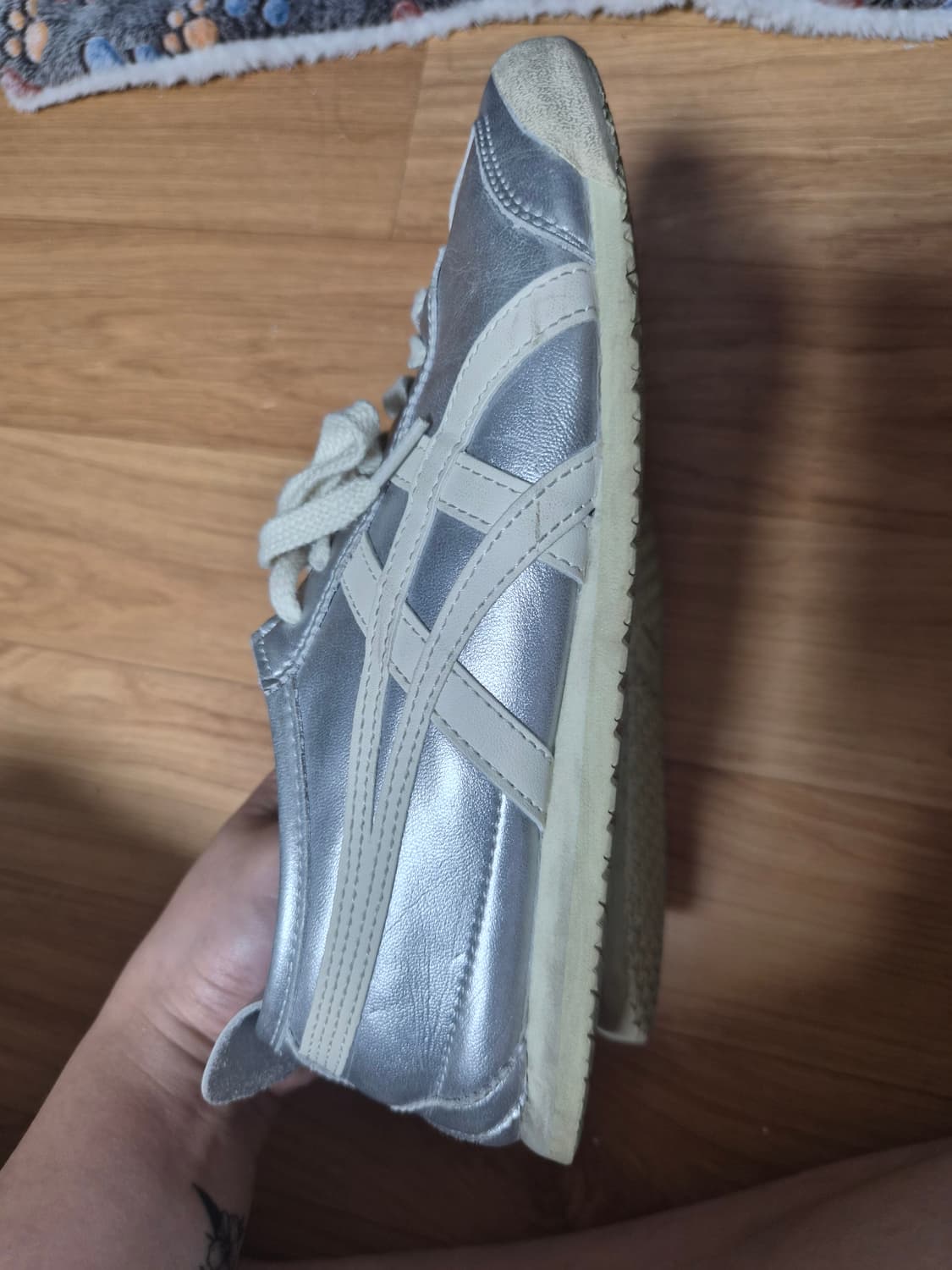 오니츠카 타이거 멕시코66 실버 255 상품이미지8