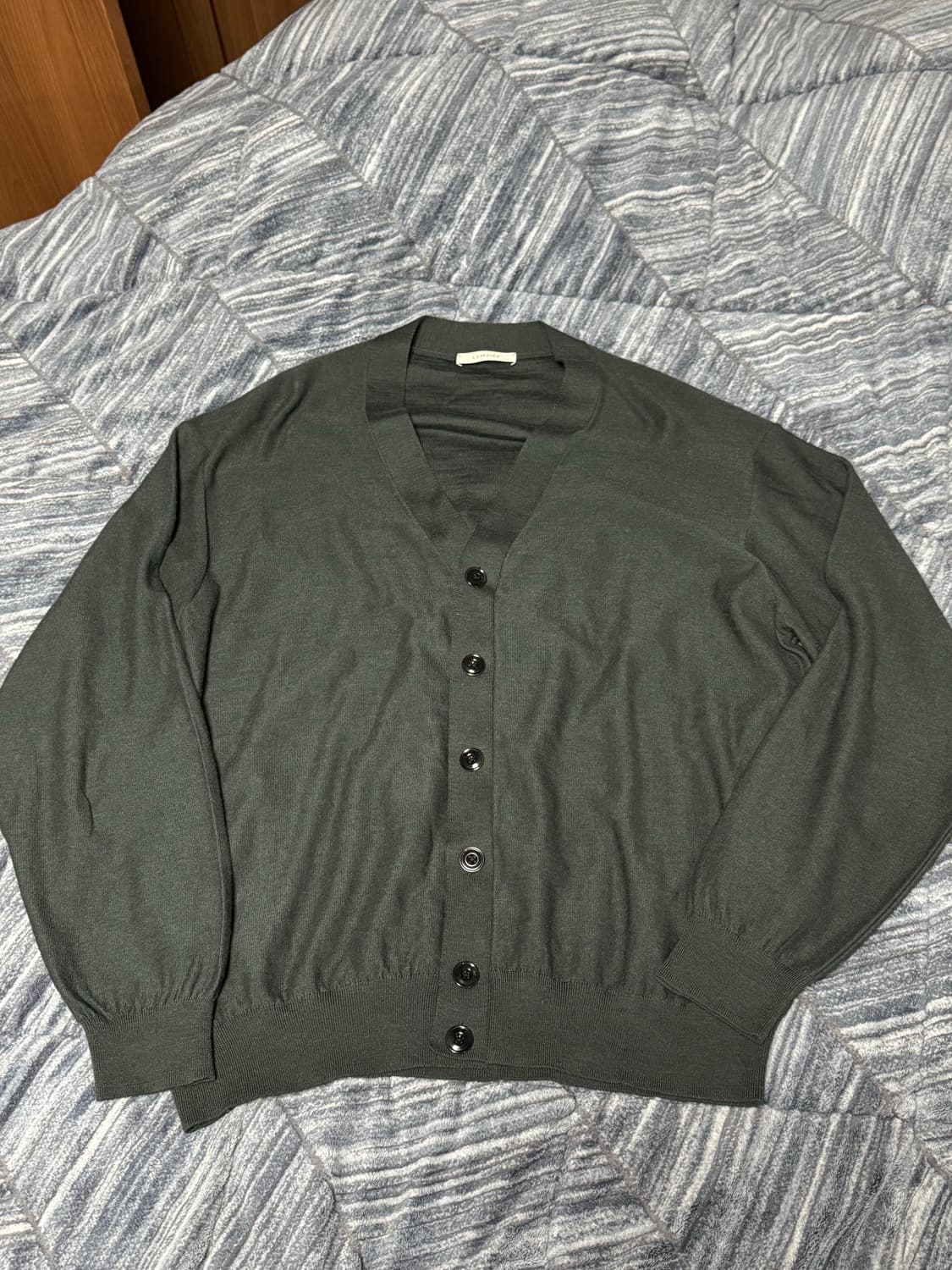 르메르 트위스트 가디건 L 상품이미지2