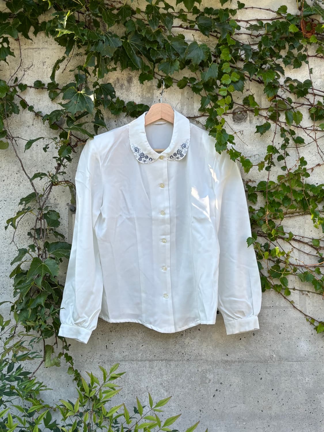 Flower Pattern White Blouse 상품이미지1