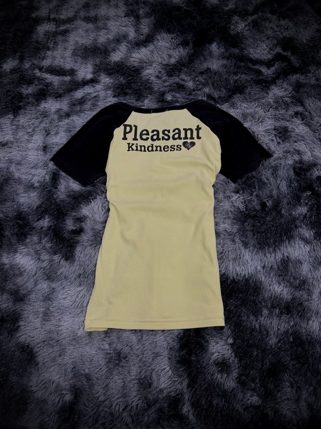 나그랑 키치 레터링 패치디테일 연노랑 반팔 상품이미지2